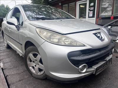 Peugeot 207 1.4i bontott alkatrészei