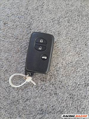 Toyota Avensis (T270 Facelift) Key keyless go kulcs 
