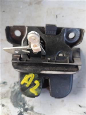 Audi A2 (8Z) csomagtér zár eladó 