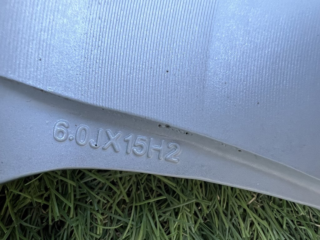 4x100 15" Platin alufelni 6Jx15h2 ET54 7. kép