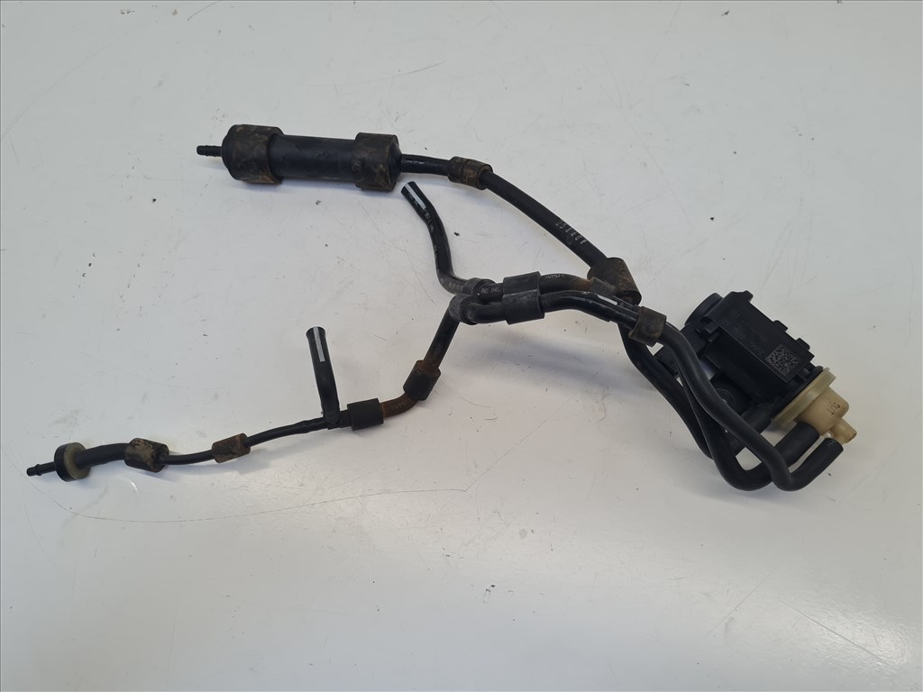 Volkswagen Golf VII 1.6 CR turbónyomás szabályzó szelep (21437) 1k0906627b 1. kép