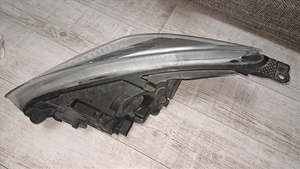 Ford Focus Mk3 fényszóró  2. kép