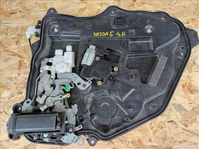 Mazda 5 (2005-2010) Jobb Hátsó Ajtó Ablakemelő Szerkezet Központizárral 