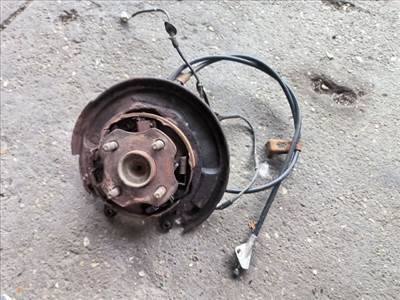 Toyota Yaris (XP10) Bal hátsó kerékagy