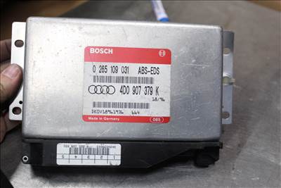 Audi 1996 ABS vezérlő modul    4d0907379k