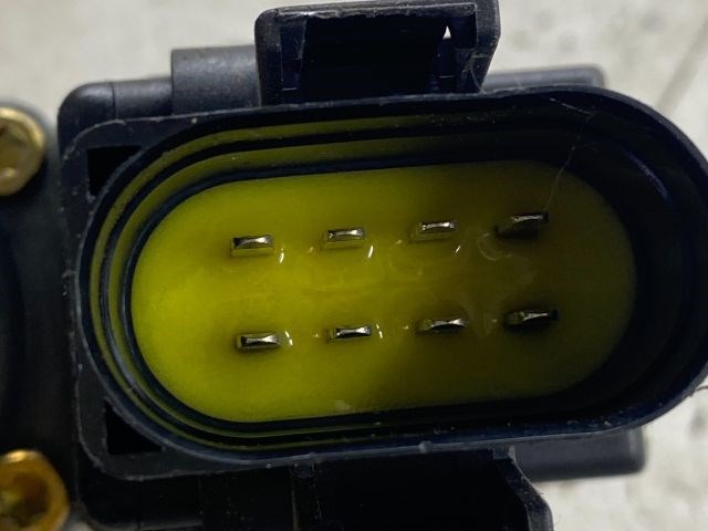 AUDI A4 B5 Bal hátsó Ablakemelő Motor 3. kép