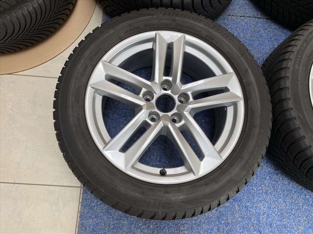 (2767)   Audi 17 gyári felni, alufelni 5x112, 225/50 téli gumi, A4 4. kép