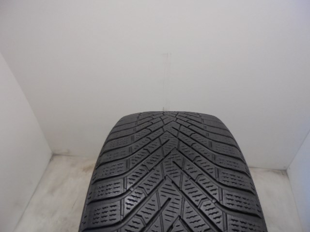 Pirelli Scorpion Winter 2 235/50 R20  1. kép