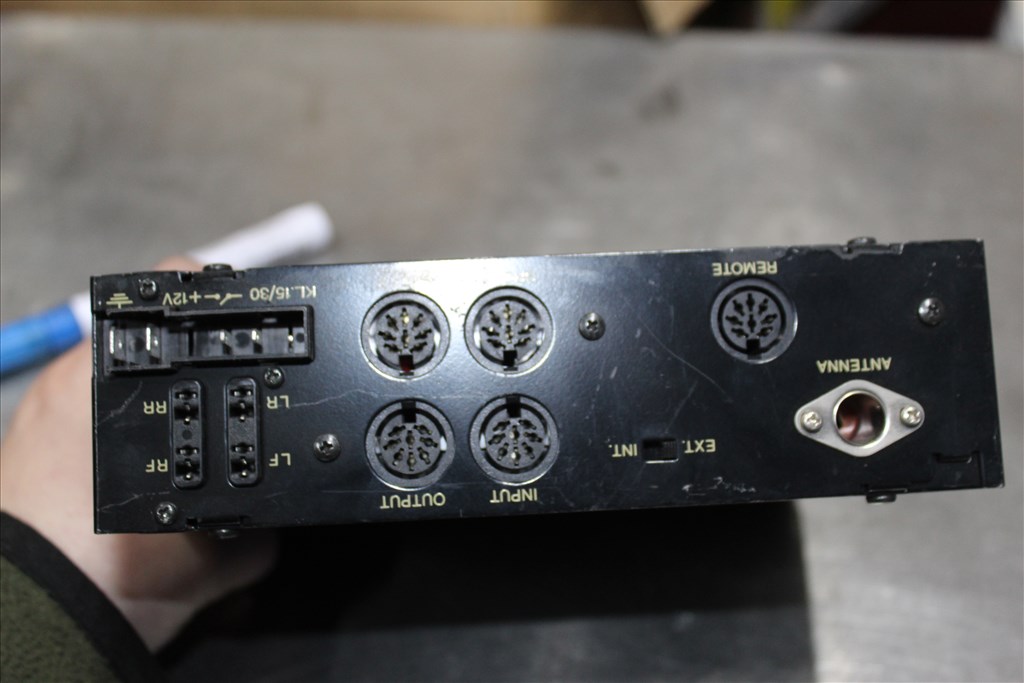 Blaupunkt Denver SQM108 erősítő 4 X 25W  7647444510 2. kép