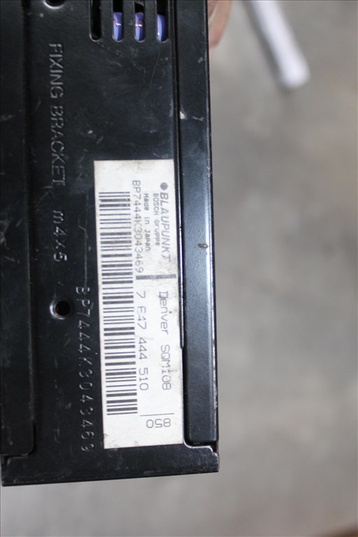 Blaupunkt Denver SQM108 erősítő 4 X 25W  7647444510 3. kép