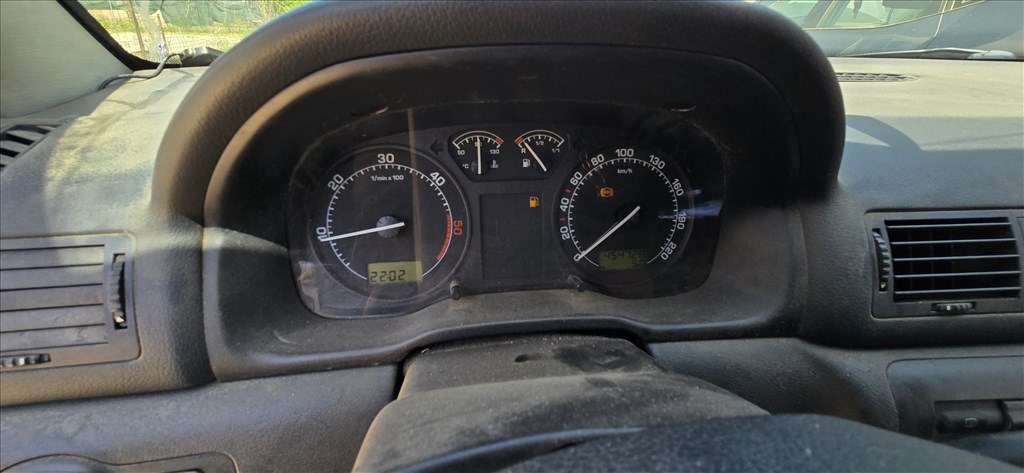 Skoda Octavia I 1.0pd 4x4 bontott alkatrészei  3. kép