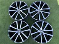 5x112 18" Volkswagen gyári alufelni 7,5Jx18h2 ET51