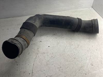 VW GOLF V Légbeömlő Cső