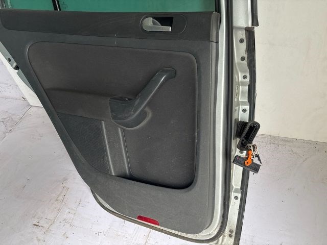 VW GOLF PLUS Bal hátsó Ajtó (Részeivel) 5. kép