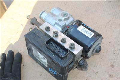Volkswagen Sharan 1997-1999 1.9TDI ABS kocka (196) 7m0907379