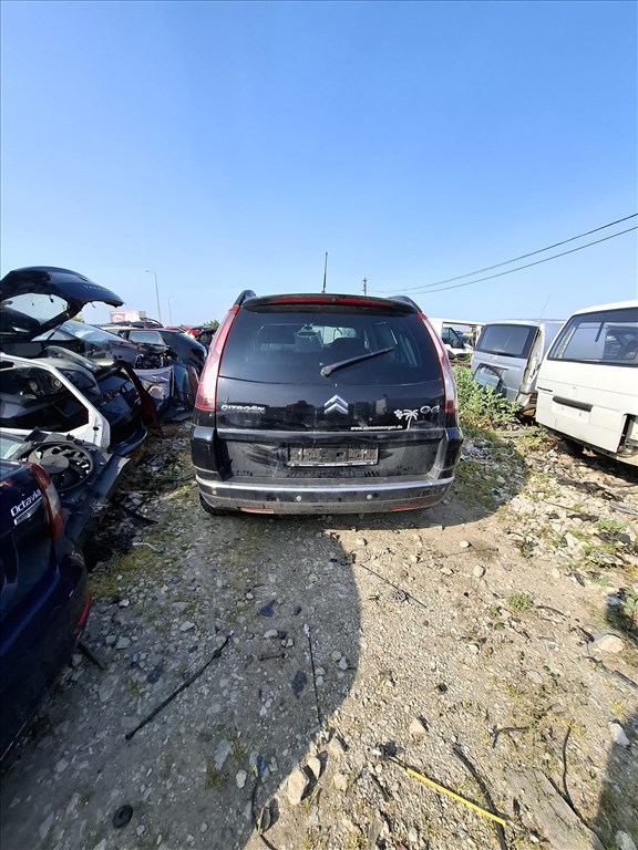 Citroën C4 Picasso I bontott alkatrészei 3. kép