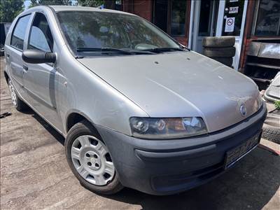 Fiat Punto II 1.2i bontott alkatrészei