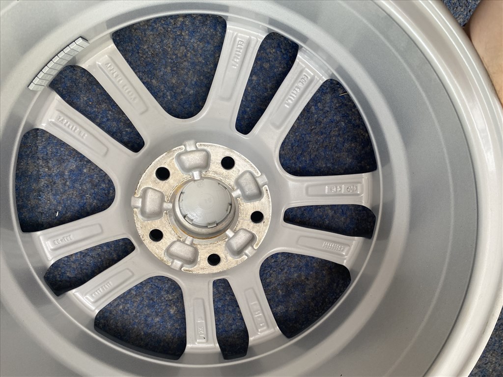 (3654) Hyundai 17 alufelni felni, 5x114,3, Tucson i30 i40 2. kép