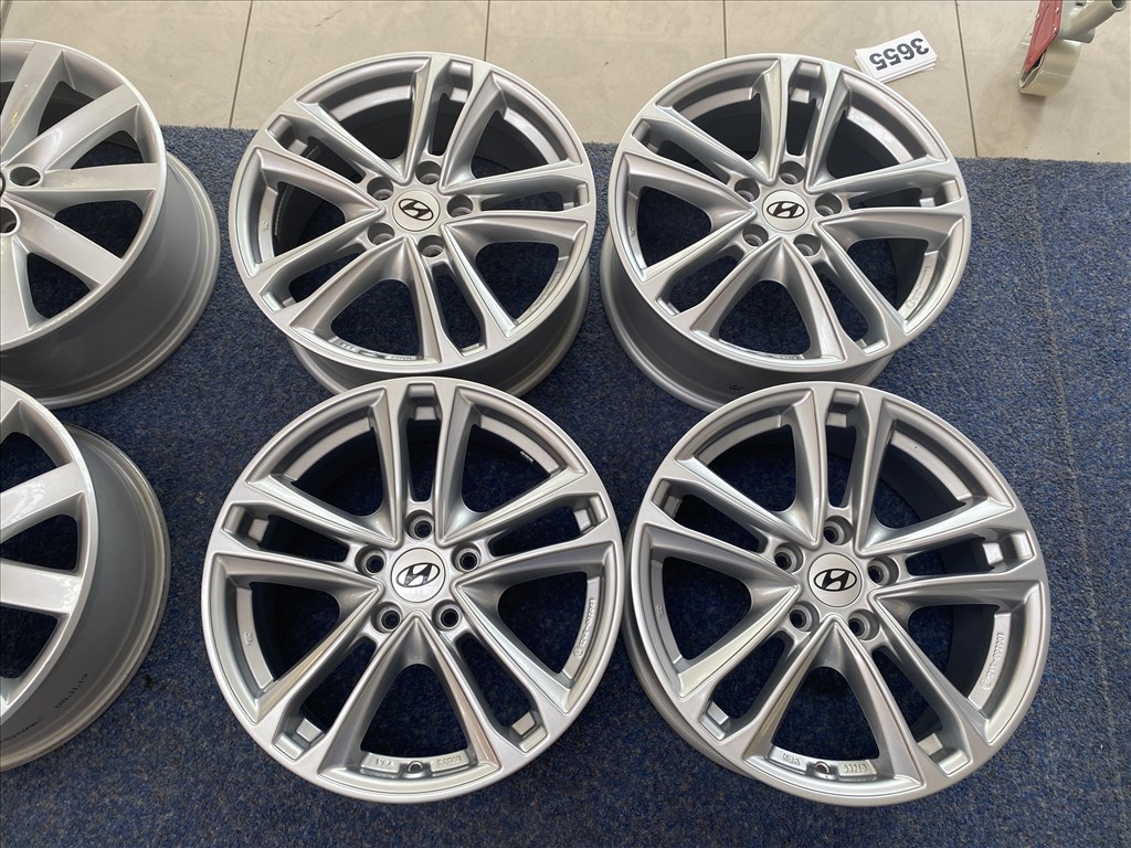 (3654) Hyundai 17 alufelni felni, 5x114,3, Tucson i30 i40 3. kép