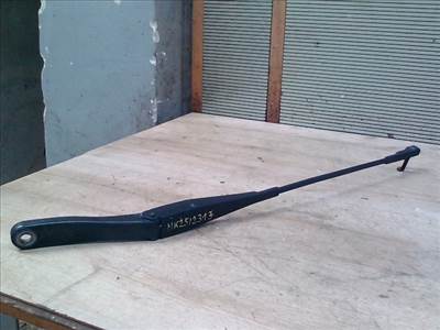 OPEL ASTRA H 04-10 Ablaktörlő kar jobb első