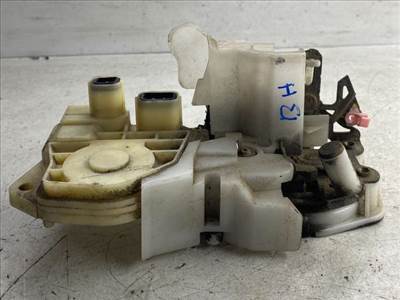 HONDA CIVIC VII Bal hátsó Ajtózár