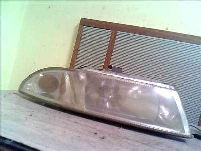 MITSUBISHI CARISMA 99.08- Jobb első fényszóró