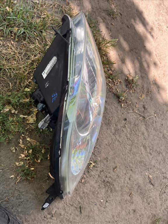 Suzuki Swift V Jobb első fényszóró  2. kép