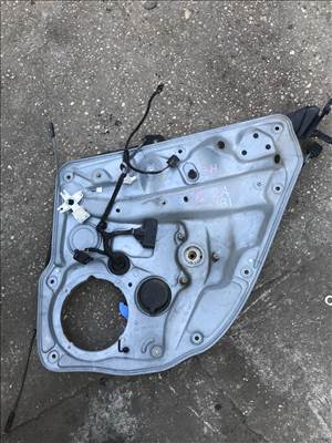 Volkswagen Bora Variant / jobb hátsó ablakemelő szerkezet