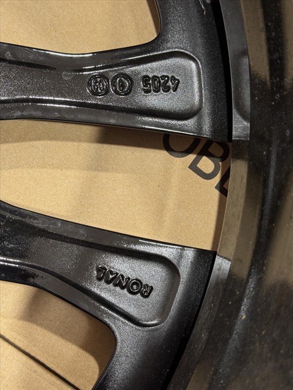 R22 Original Mercedes 10J ET56,1 A167 401 3600 A1674013600  1db felni 7. kép