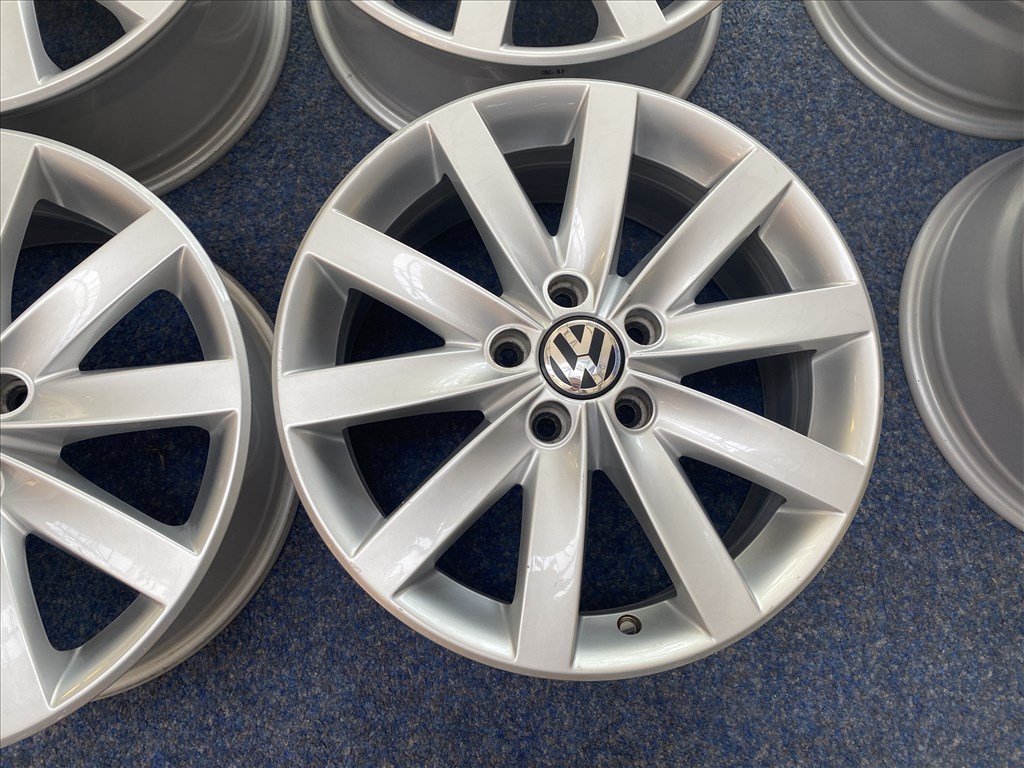 (3655) Volkswagen 17 gyári alufelni felni, 5x112, Golf Caddy Touran 4. kép