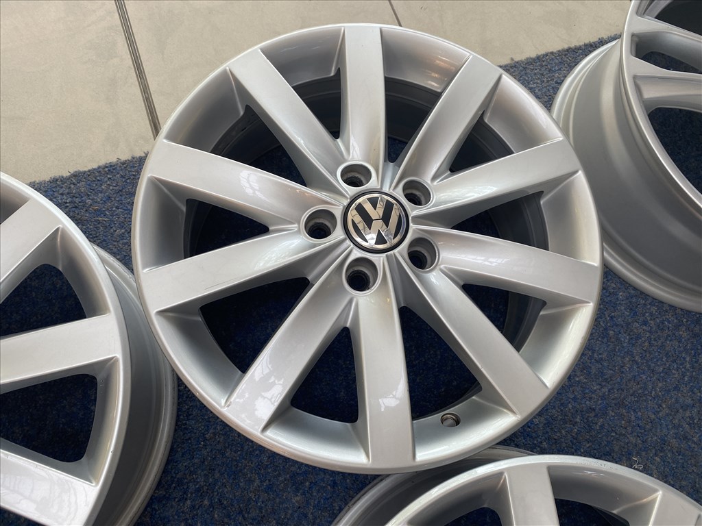(3655) Volkswagen 17 gyári alufelni felni, 5x112, Golf Caddy Touran 6. kép