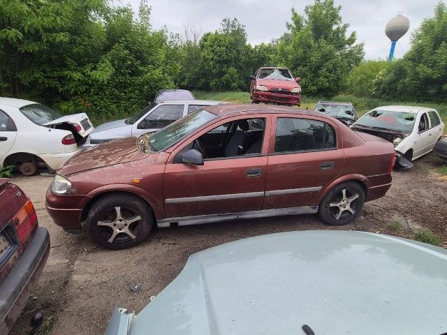 Opel Astra G 1.2 16V első lökhárító komplett  11. kép