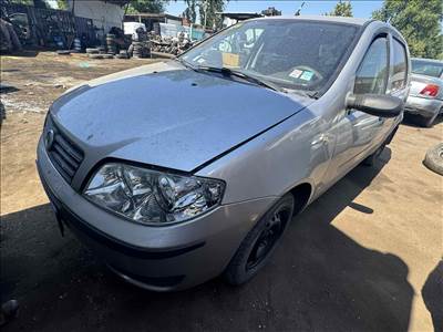 Fiat Punto II 1.3 D -188A900- bontott alkatrészei