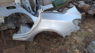 Opel Astra J kombi hátsó sárvédő 