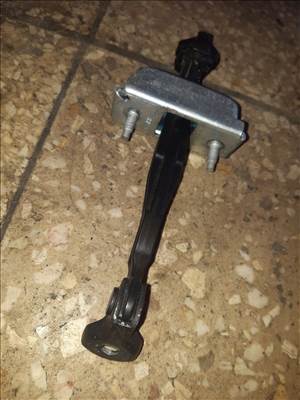 Opel Zafira C Bal Első Ajtó Nyitáshatároló 13301058 CA