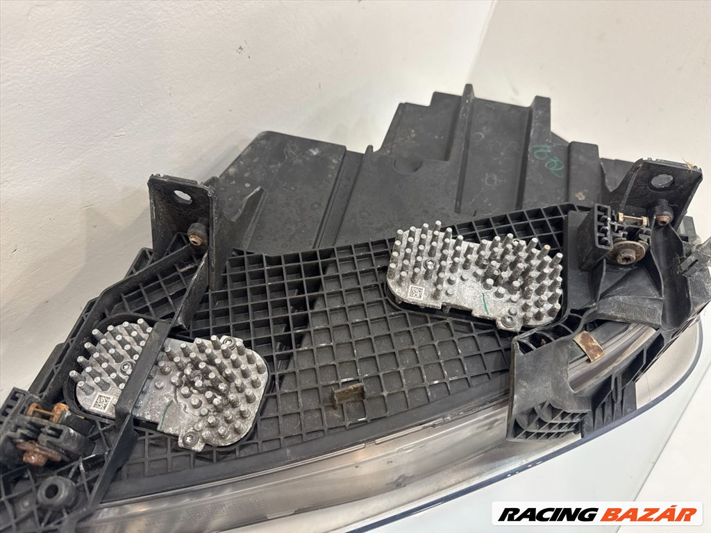 BMW X5 F15 X6 F15 jobb xenon fényszóró  7290056 6. kép