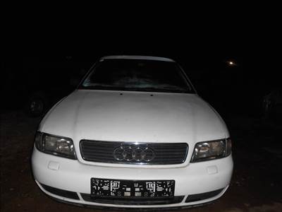 Audi A4 (8D2_B5) 1.6 bal első féltengely