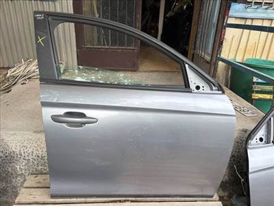 Opel Corsa F OPEL CORSA F Jobb első Ajtó (Részeivel)