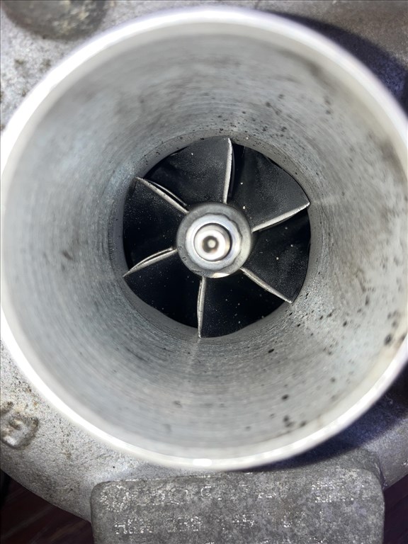 Skoda Superb I 1.9 TDI-PD Garrett turbó 1.9 PD TDI - használt oe-028145702h 1146m53 3. kép