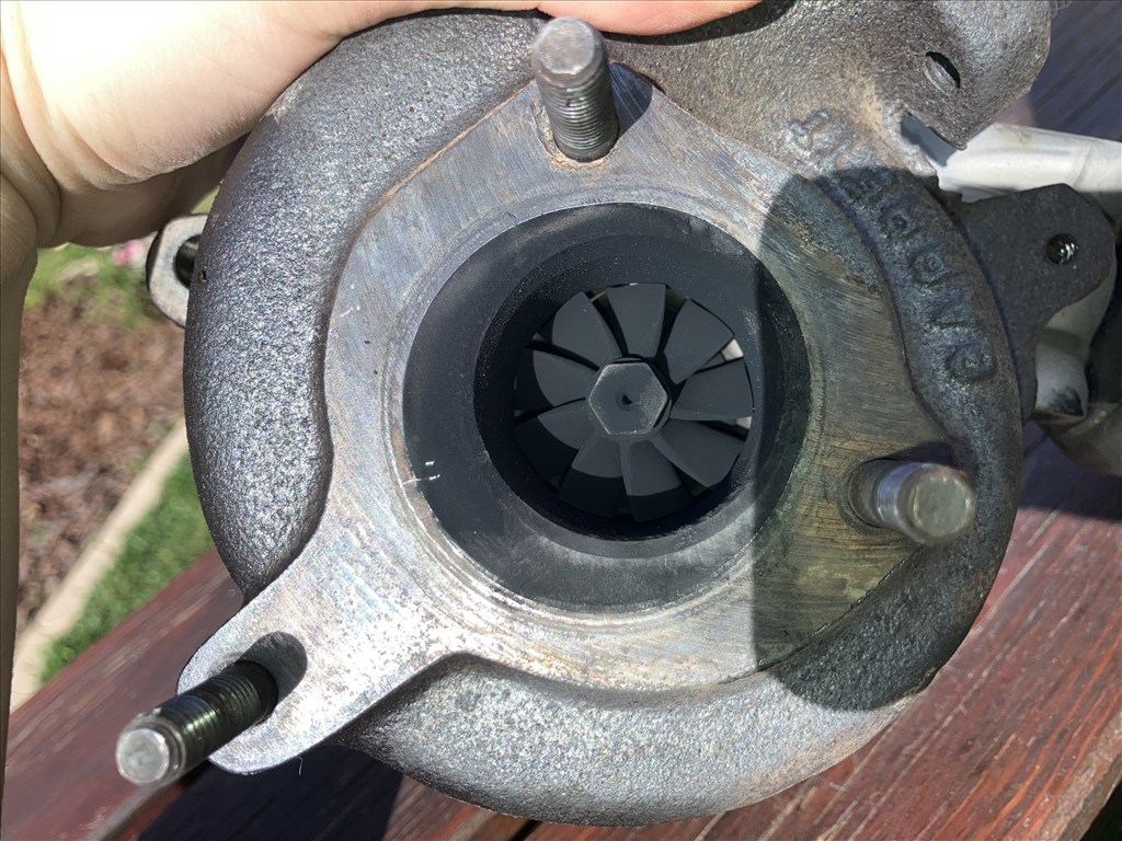 Skoda Superb I 1.9 TDI-PD Garrett turbó 1.9 PD TDI - használt oe-028145702h 1146m53 8. kép