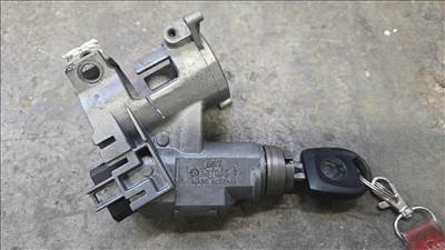 Volkswagen Polo Classic gyújtáskapcsoló kulccsal 6k0905851