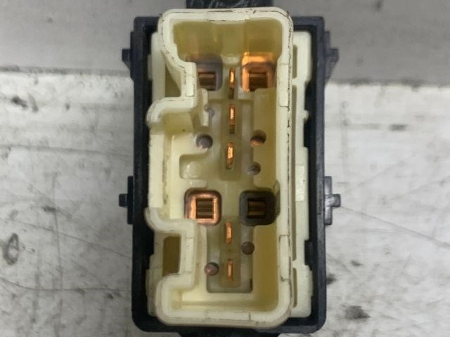 MAZDA PREMACY Jobb első Ablakemelő Kapcsoló 4. kép