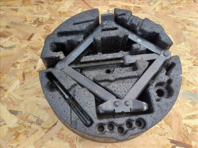 Opel Vectra C (2002-2009)  Emelő Tartóval