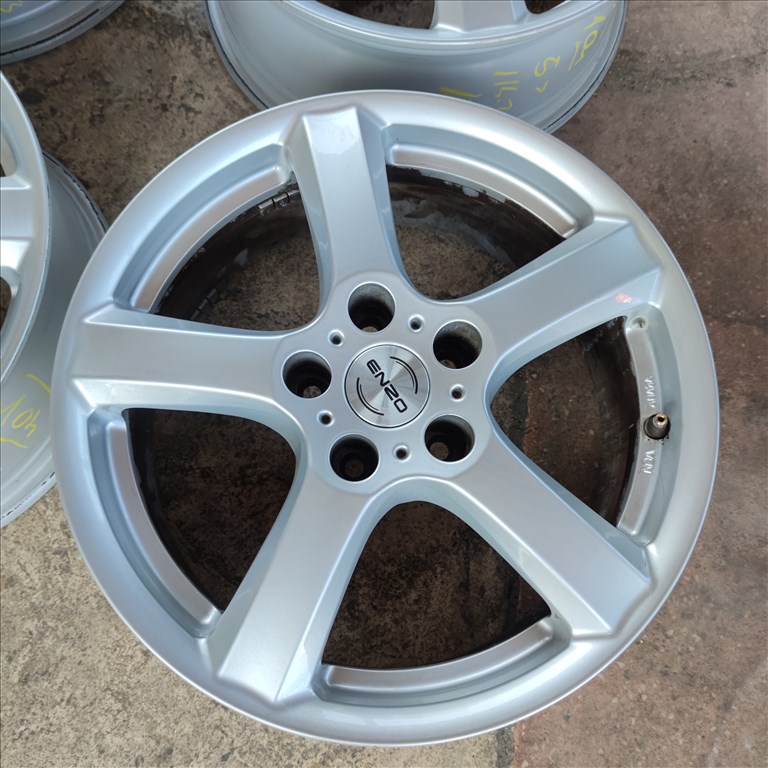 5x114,3 17 toyota hyundai mazda kia alufelni 118000ft a 4db/104/ 4. kép
