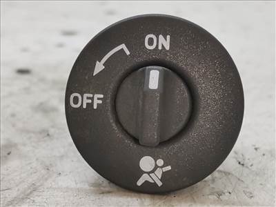 RENAULT LAGUNA II Grandtour (KG0/1_) 2.2 dCi (KG0F) Légzsák Kapcsoló #39396# 8200169589B