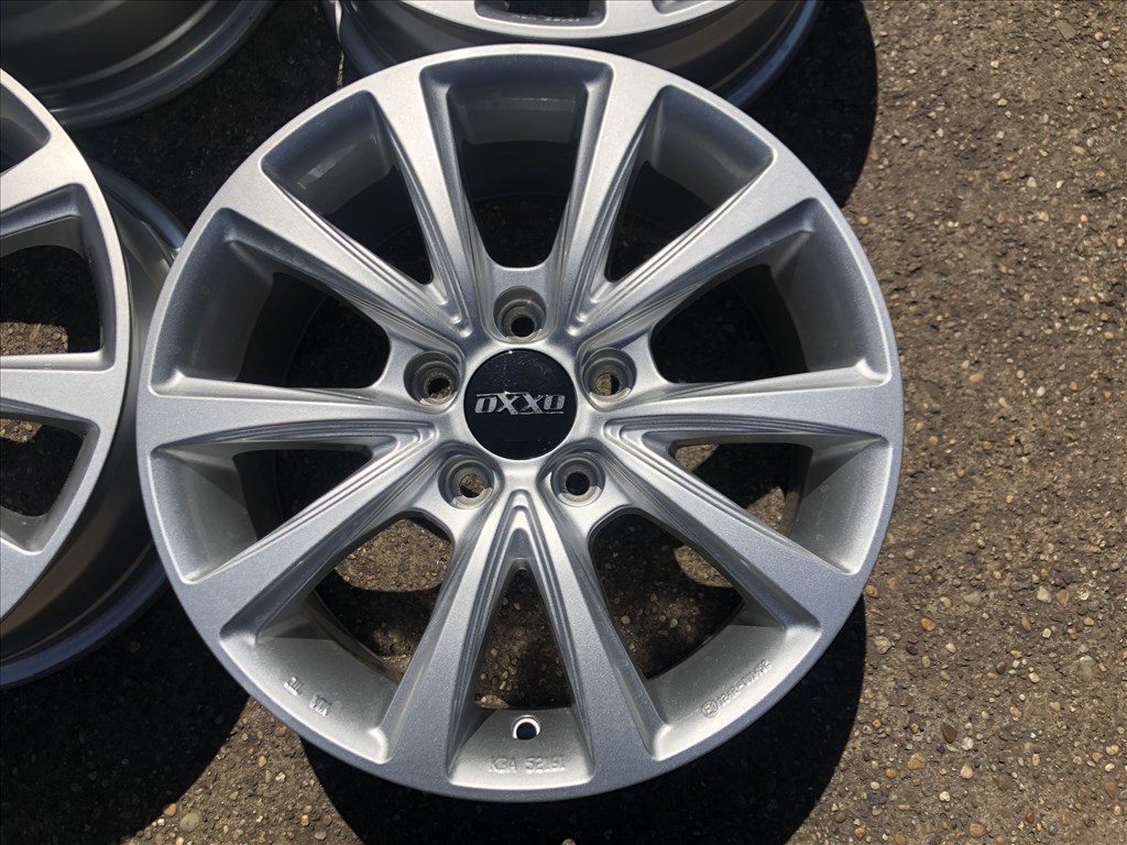 4db Oxxo 16" Audi - Skoda - VW alufelni. (3952) 2. kép