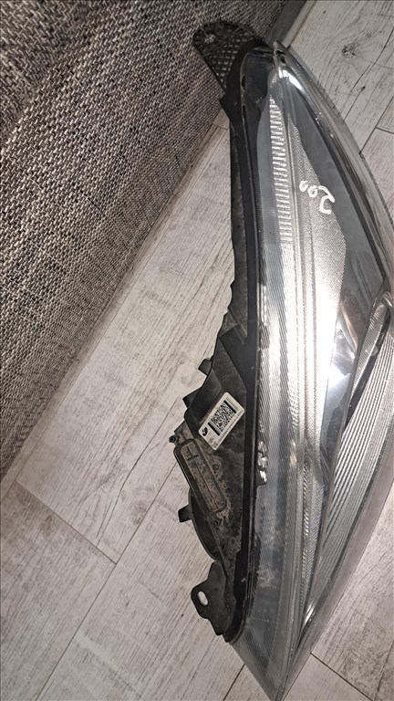 Ford Focus Mk3 fényszóró  f1eb13w030afb 4. kép