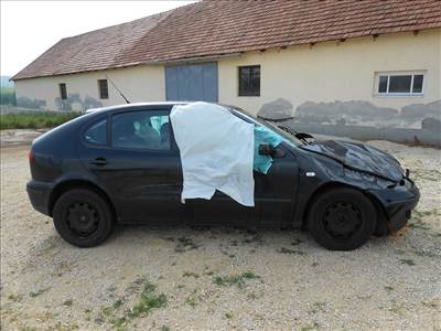 Seat LEON (1M1) 1.4 16V jobb első külső kilincs
