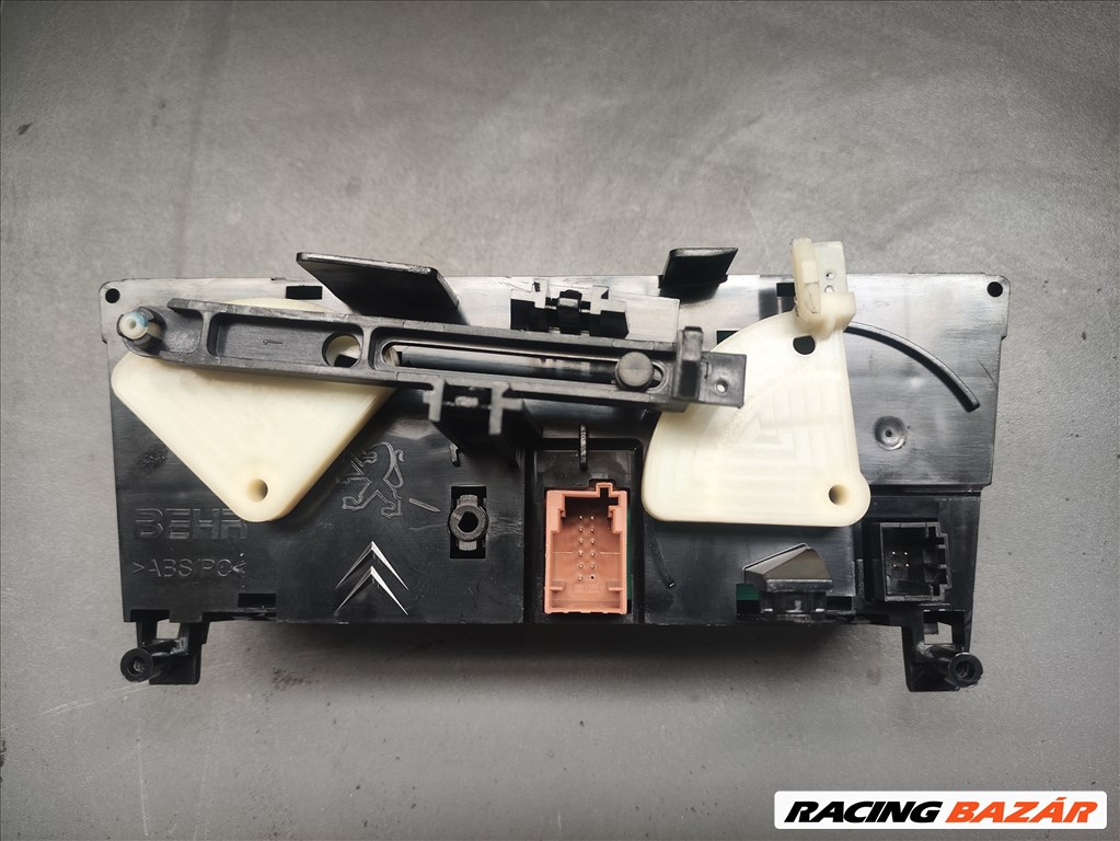 Peugeot 5008 I fűtéskapcsoló  3. kép