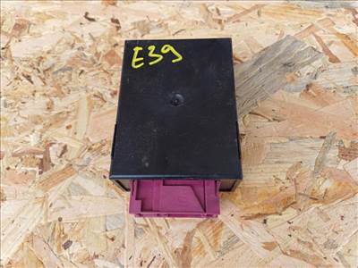 BMW E39 (1995-2004) Üzemanyagszivattyú Vezérlő Elektronika 